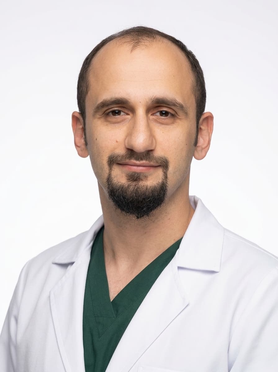 Dr. Ibrahim Danoura, cupping therapy specialist at Recovery Hub Medical Center