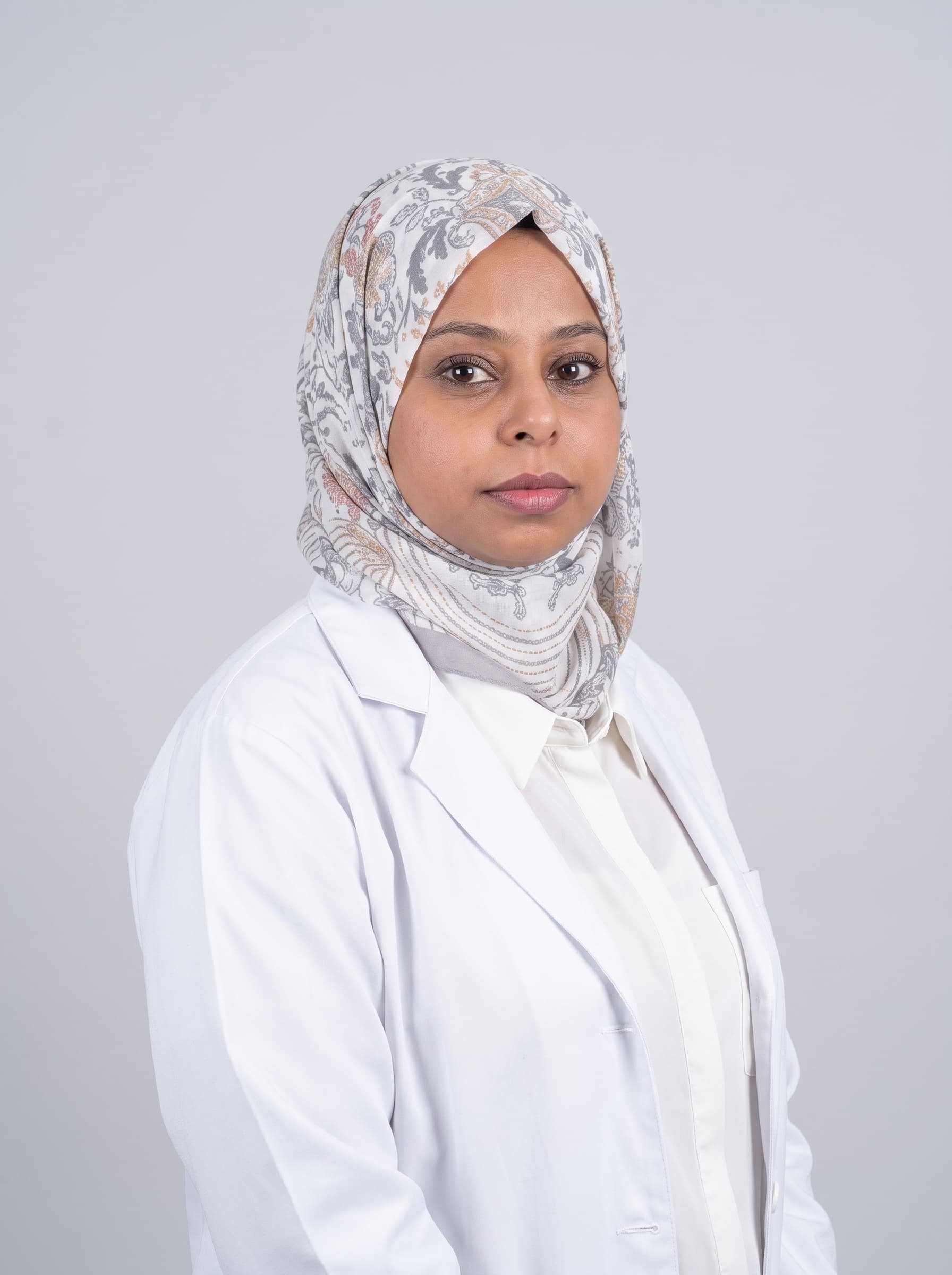 Dr. Omnia Ali, cupping specialist at Recovery Hub Medical Center